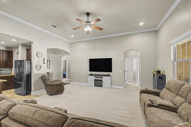 1795 Brightleaf Cir, Cantonment, FL 32533