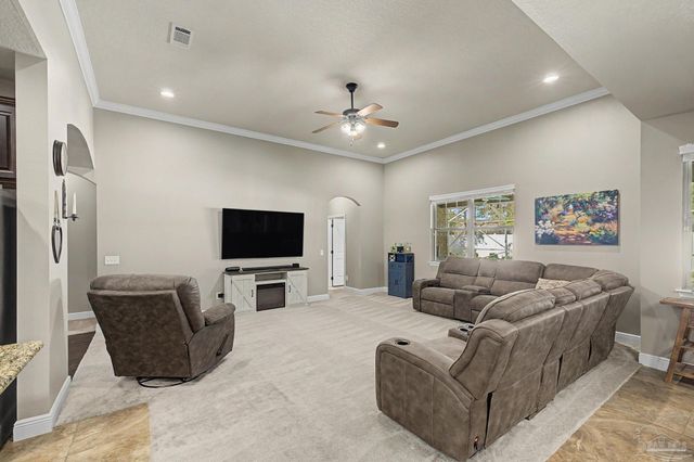 1795 Brightleaf Cir, Cantonment, FL 32533