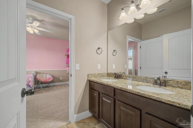 1795 Brightleaf Cir, Cantonment, FL 32533