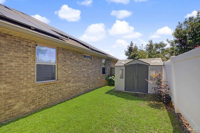 1795 Brightleaf Cir, Cantonment, FL 32533