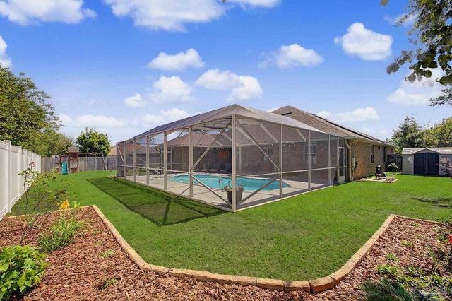 1795 Brightleaf Cir, Cantonment, FL 32533