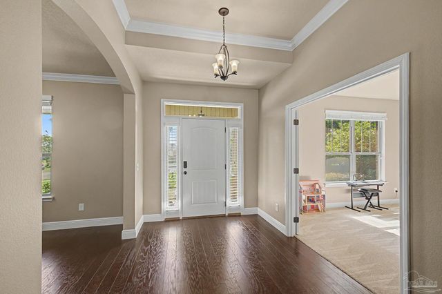 1795 Brightleaf Cir, Cantonment, FL 32533