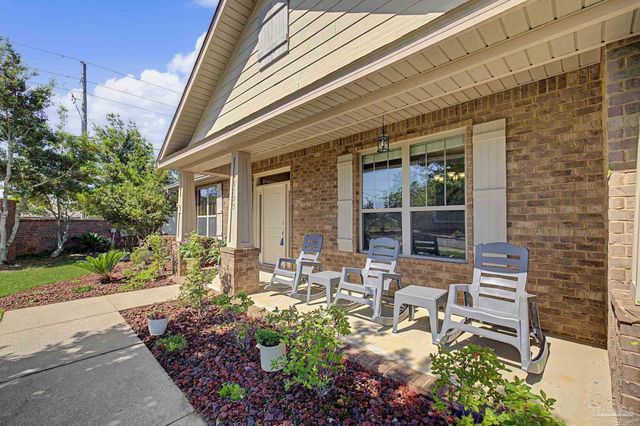 1795 Brightleaf Cir, Cantonment, FL 32533