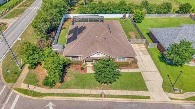 1795 Brightleaf Cir, Cantonment, FL 32533