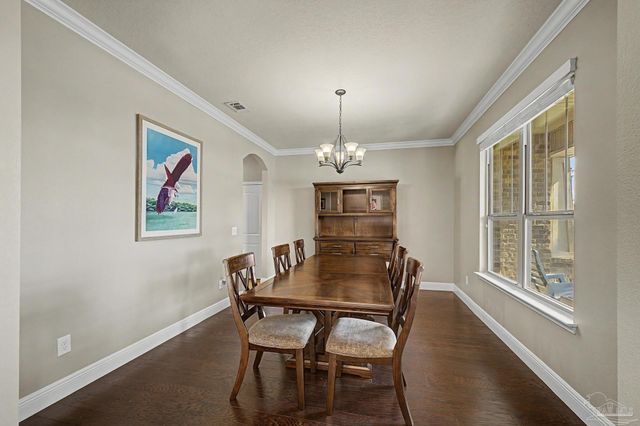 1795 Brightleaf Cir, Cantonment, FL 32533