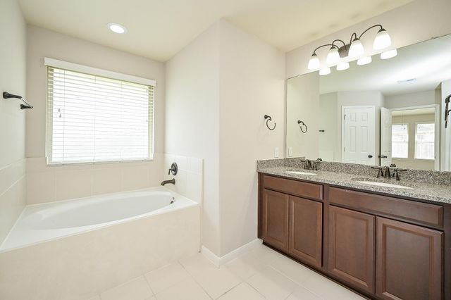 18707 Majestic Vista Lane, Richmond, TX 77407