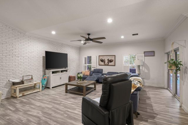 5446 Duckweed Road, Lake Worth, FL 33449