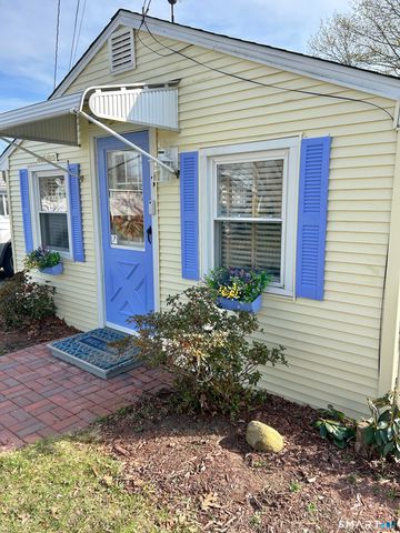 7 3rd Street 7, Madison, CT 06443