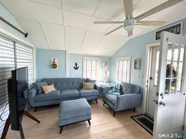 7 3rd Street 7, Madison, CT 06443