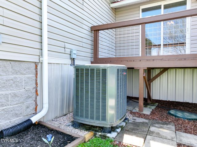 375 Bill West Road, Limestone, TN 37681