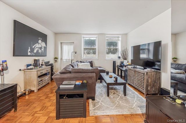 1250 North Avenue 115, New Rochelle, NY 10804