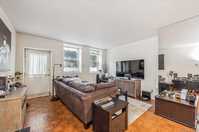 1250 North Avenue 115, New Rochelle, NY 10804