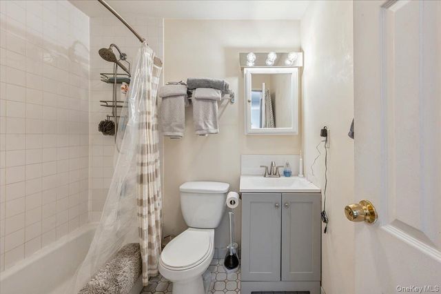 1250 North Avenue 115, New Rochelle, NY 10804