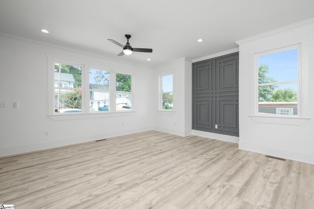 305A Valley Street, Greenville, SC 29611