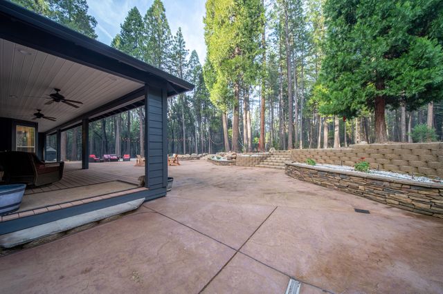 7795 Eastmoore Road, Shingletown, CA 96088