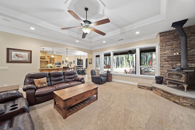 7795 Eastmoore Road, Shingletown, CA 96088