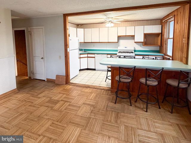 501 PAGE ST, West Deptford, NJ 08096