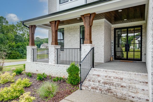1920 Campfire Ct, Brentwood, TN 37027