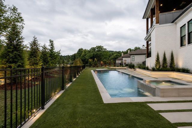 1920 Campfire Ct, Brentwood, TN 37027