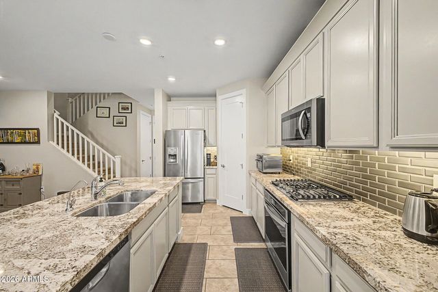 3855 S MCQUEEN Road 92, Chandler, AZ 85286