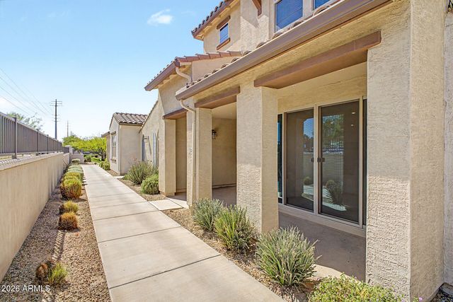 3855 S MCQUEEN Road 92, Chandler, AZ 85286