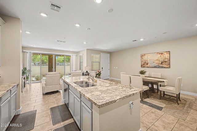 3855 S MCQUEEN Road 92, Chandler, AZ 85286
