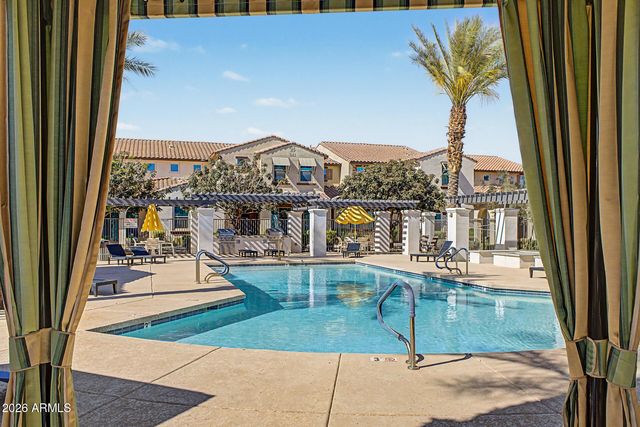 3855 S MCQUEEN Road 92, Chandler, AZ 85286
