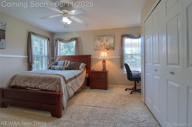 1063 Stable Lane, South Lyon, MI 48178