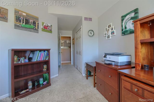 1063 Stable Lane, South Lyon, MI 48178