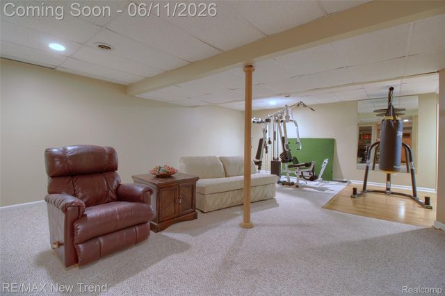 1063 Stable Lane, South Lyon, MI 48178