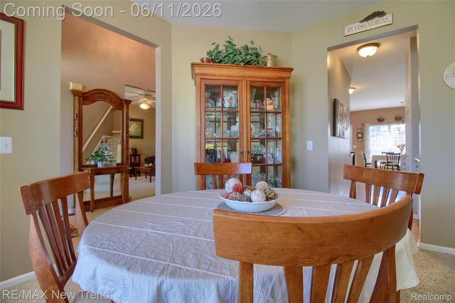 1063 Stable Lane, South Lyon, MI 48178