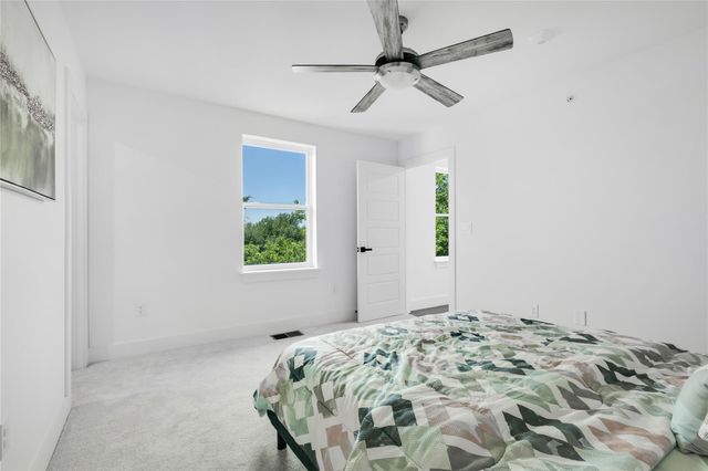 2011 Kirby Street 105, Dallas, TX 75204