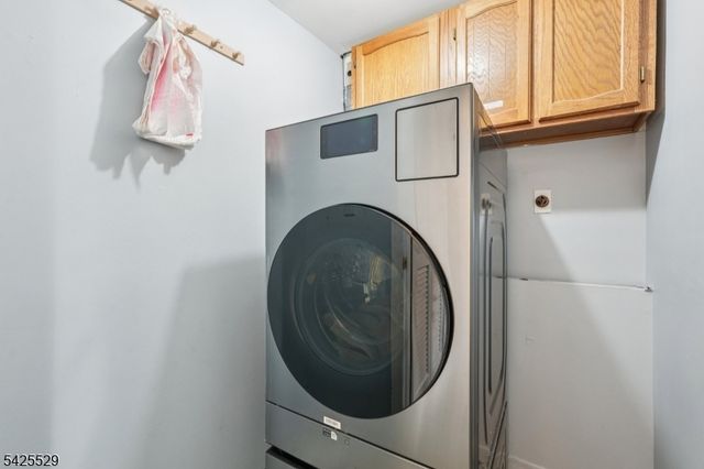 44 Iron Forge Sq 44, Pompton Lakes Boro, NJ 07442