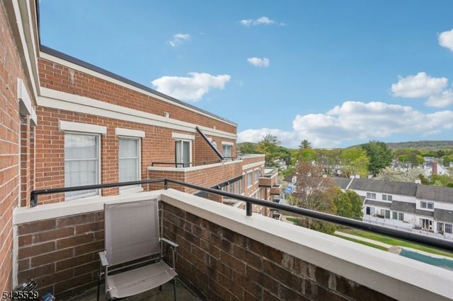 44 Iron Forge Sq 44, Pompton Lakes Boro, NJ 07442