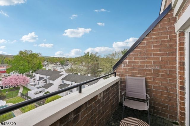 44 Iron Forge Sq 44, Pompton Lakes Boro, NJ 07442