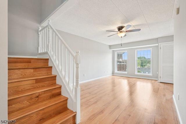 44 Iron Forge Sq 44, Pompton Lakes Boro, NJ 07442