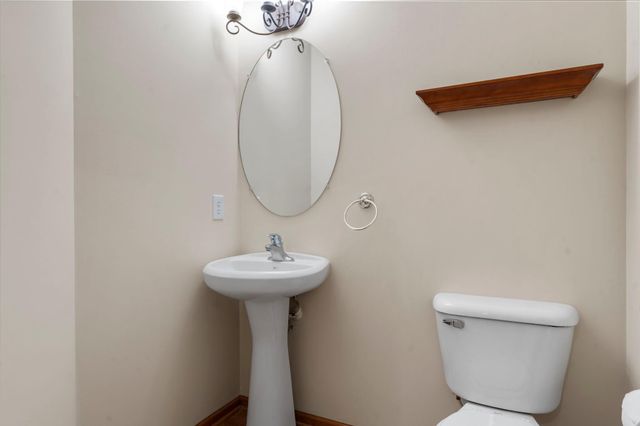 6708 Narcissus Lane N, Maple Grove, MN 55311