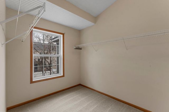 6708 Narcissus Lane N, Maple Grove, MN 55311