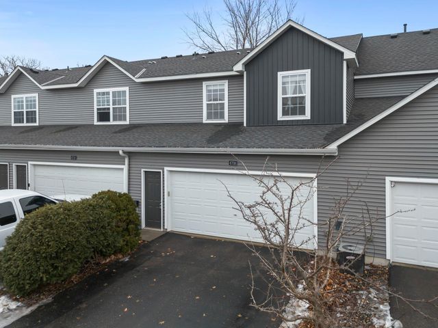 6708 Narcissus Lane N, Maple Grove, MN 55311