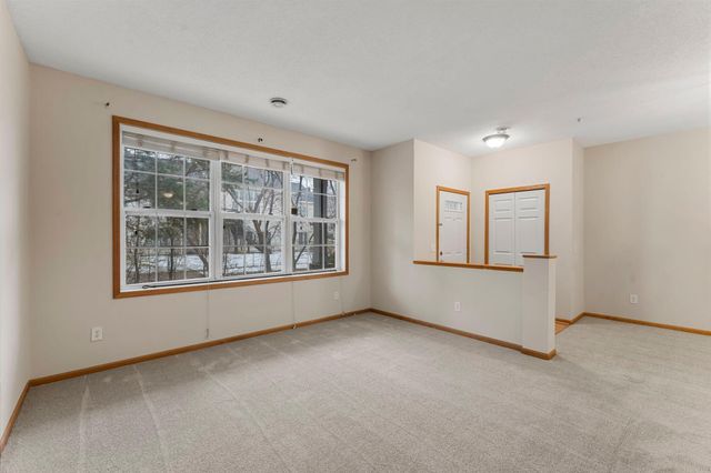 6708 Narcissus Lane N, Maple Grove, MN 55311