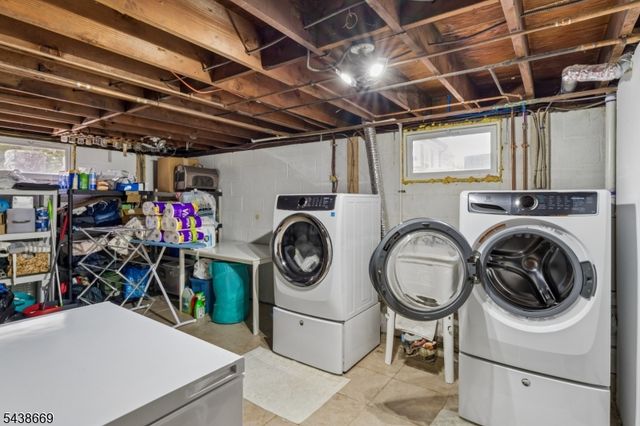 151 Minna Ave, Woodbridge Twp., NJ 07001