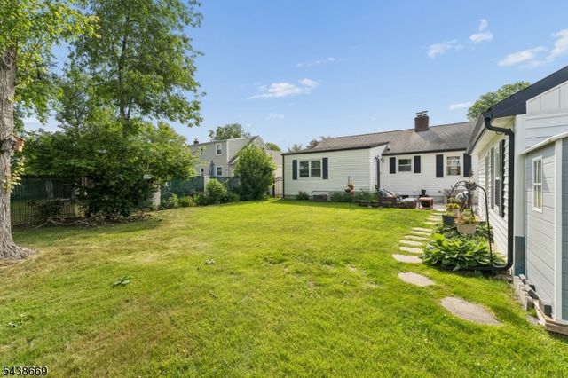 151 Minna Ave, Woodbridge Twp., NJ 07001