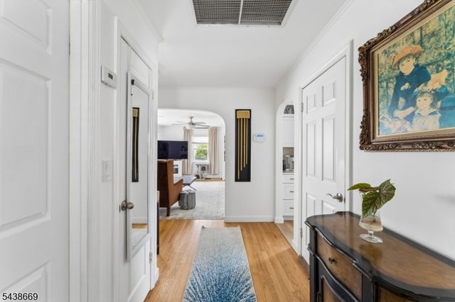 151 Minna Ave, Woodbridge Twp., NJ 07001