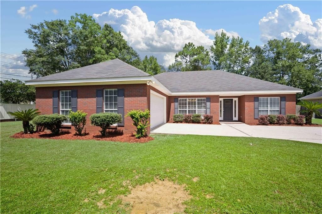 8700 Irongate Way, Mobile, AL 36695 — exterior