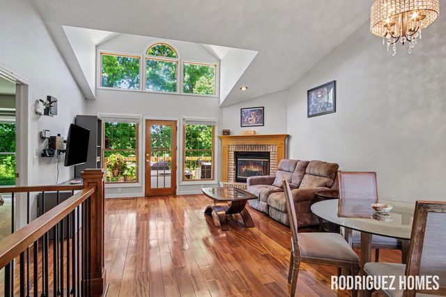3393 English Hills Drive Nw, City Of Walker, MI 49544