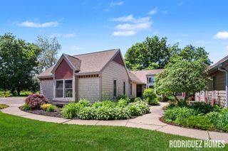 3393 English Hills Drive Nw, City Of Walker, MI 49544