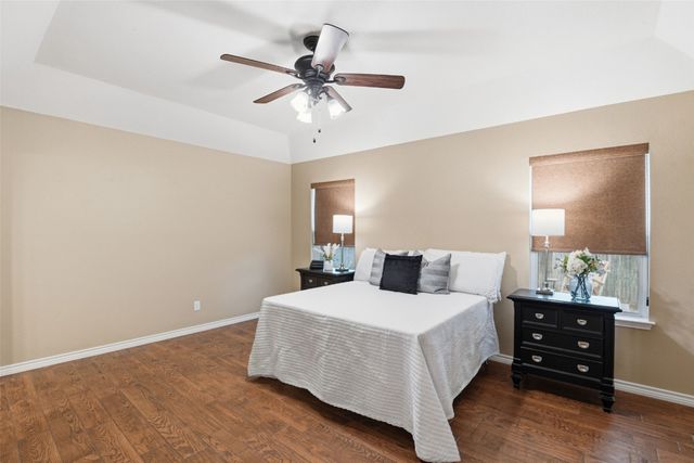 1024 Summit Drive, Justin, TX 76247