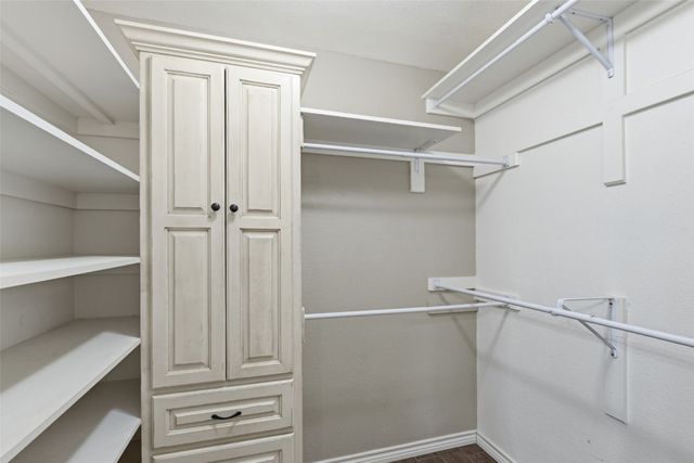 1024 Summit Drive, Justin, TX 76247