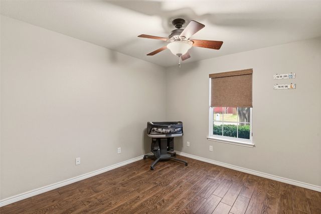 1024 Summit Drive, Justin, TX 76247