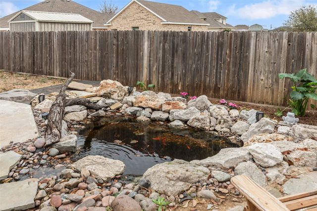 1024 Summit Drive, Justin, TX 76247